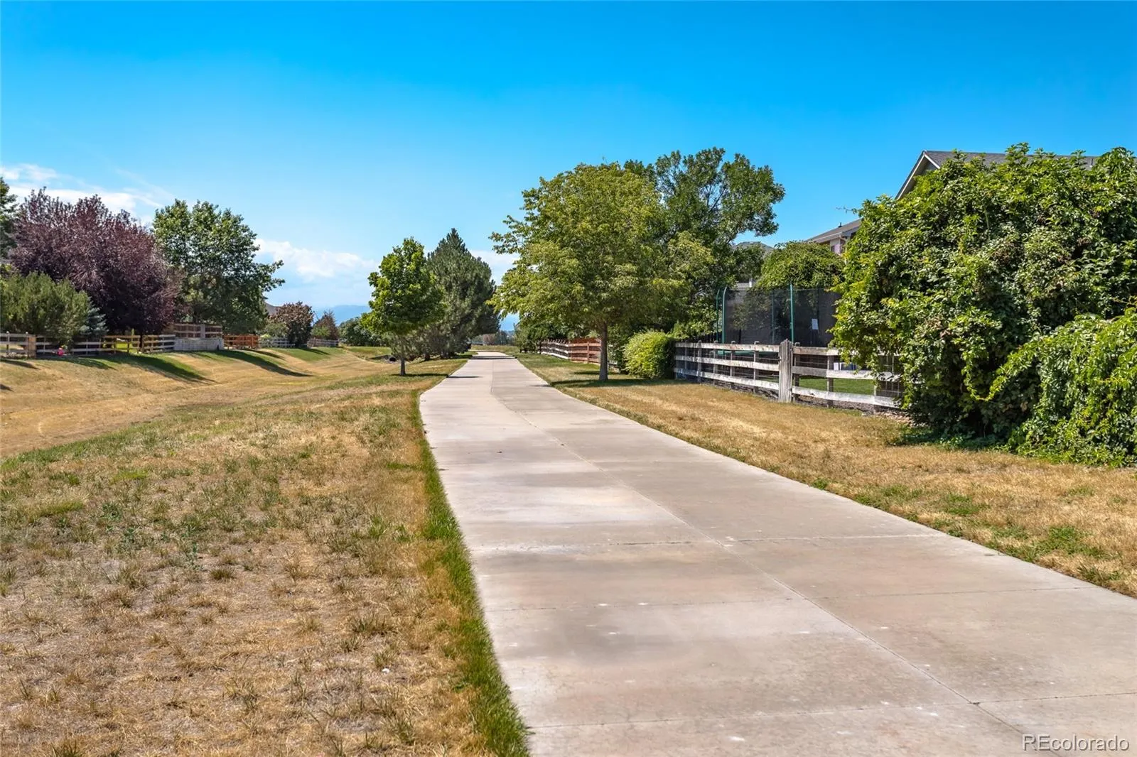 Commerce City, Colorado 80640, United States, 4 Bedrooms Bedrooms, ,3 BathroomsBathrooms,Residential,Active,194283