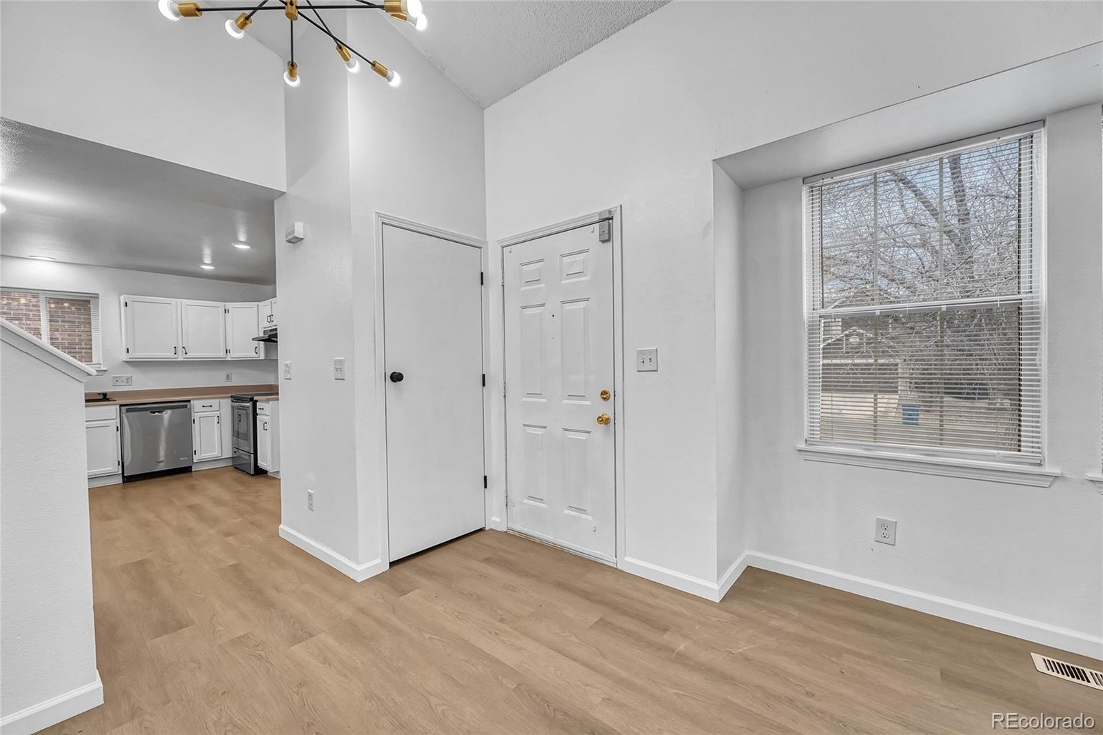 4240 S Ireland Street, Aurora, CO, 80013 1 4240 S Ireland Street