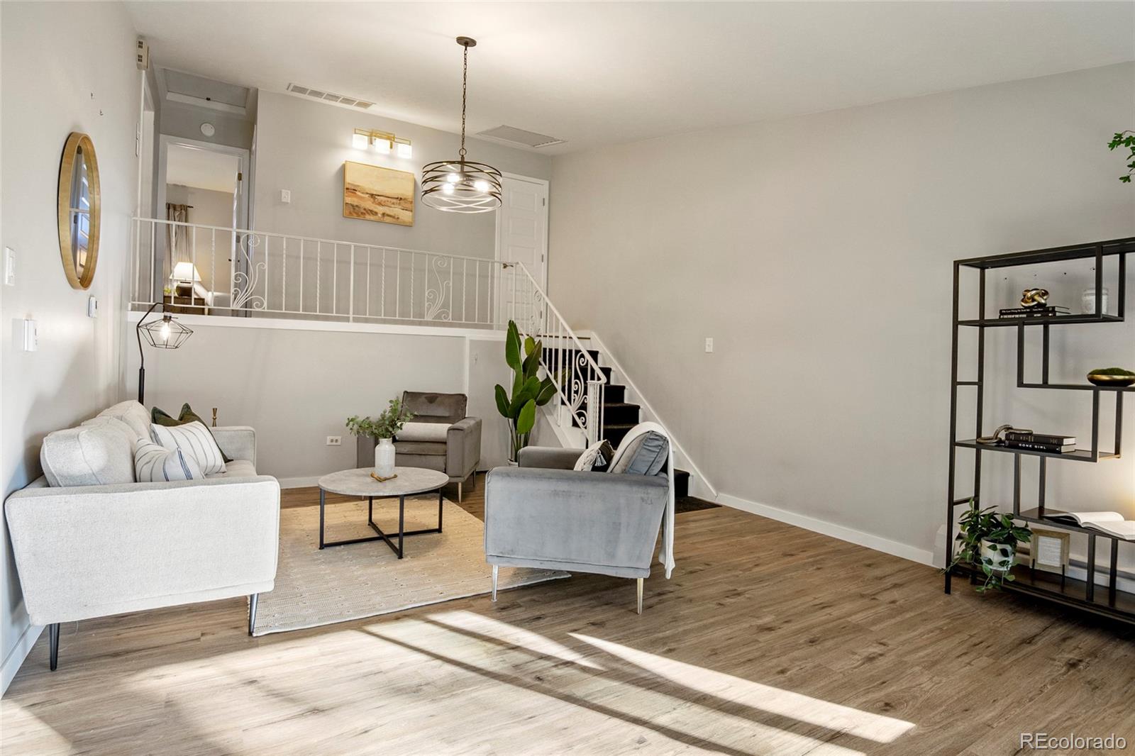 12820 Willow Lane 16