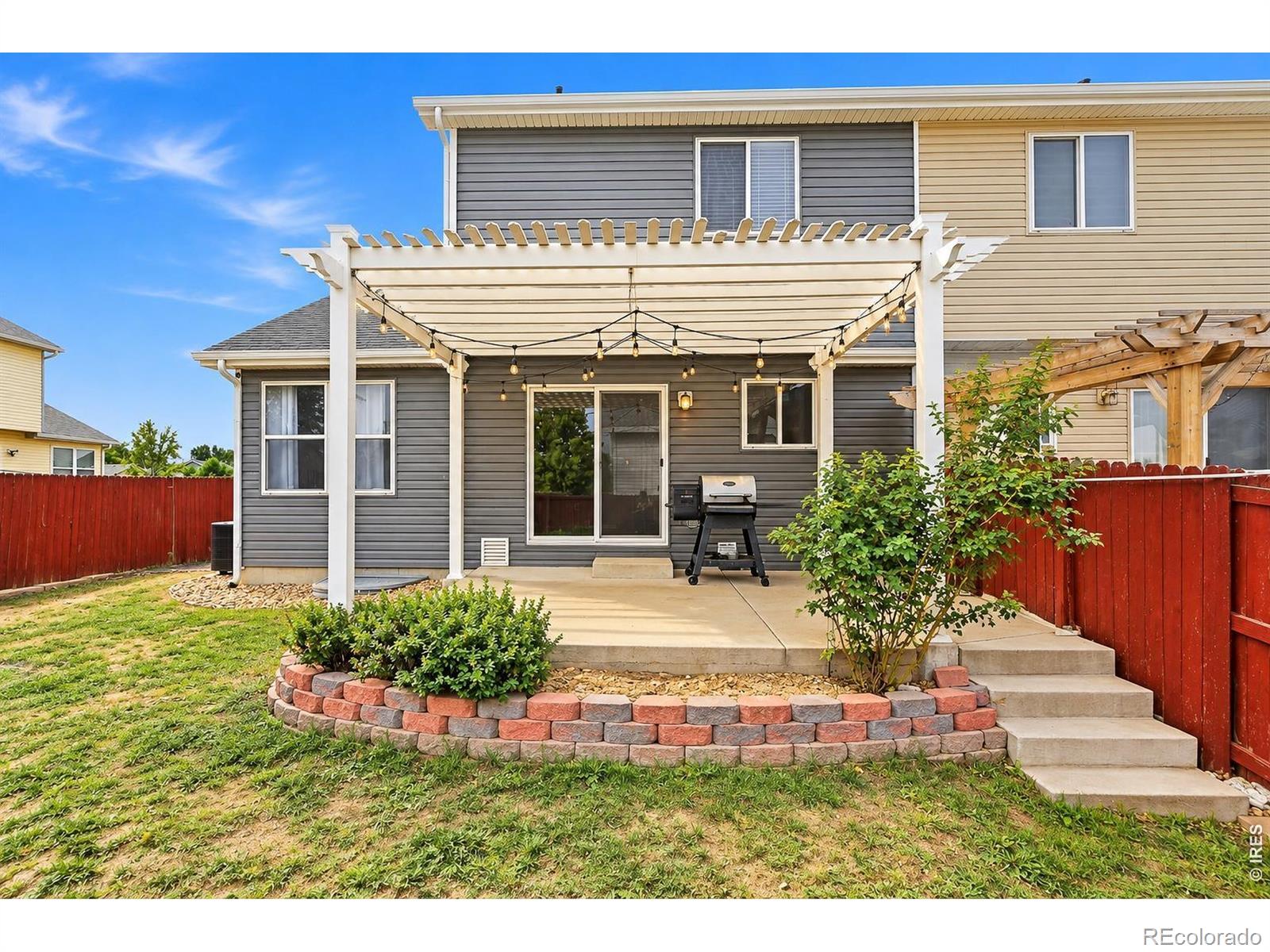 881 E 20th St Rd