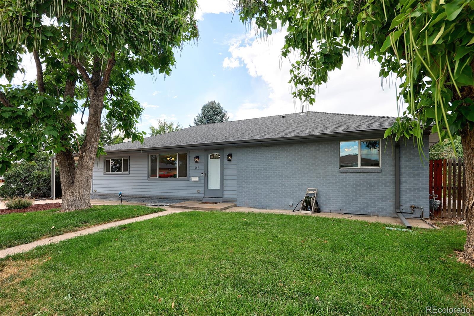 View Littleton, CO 80120 house