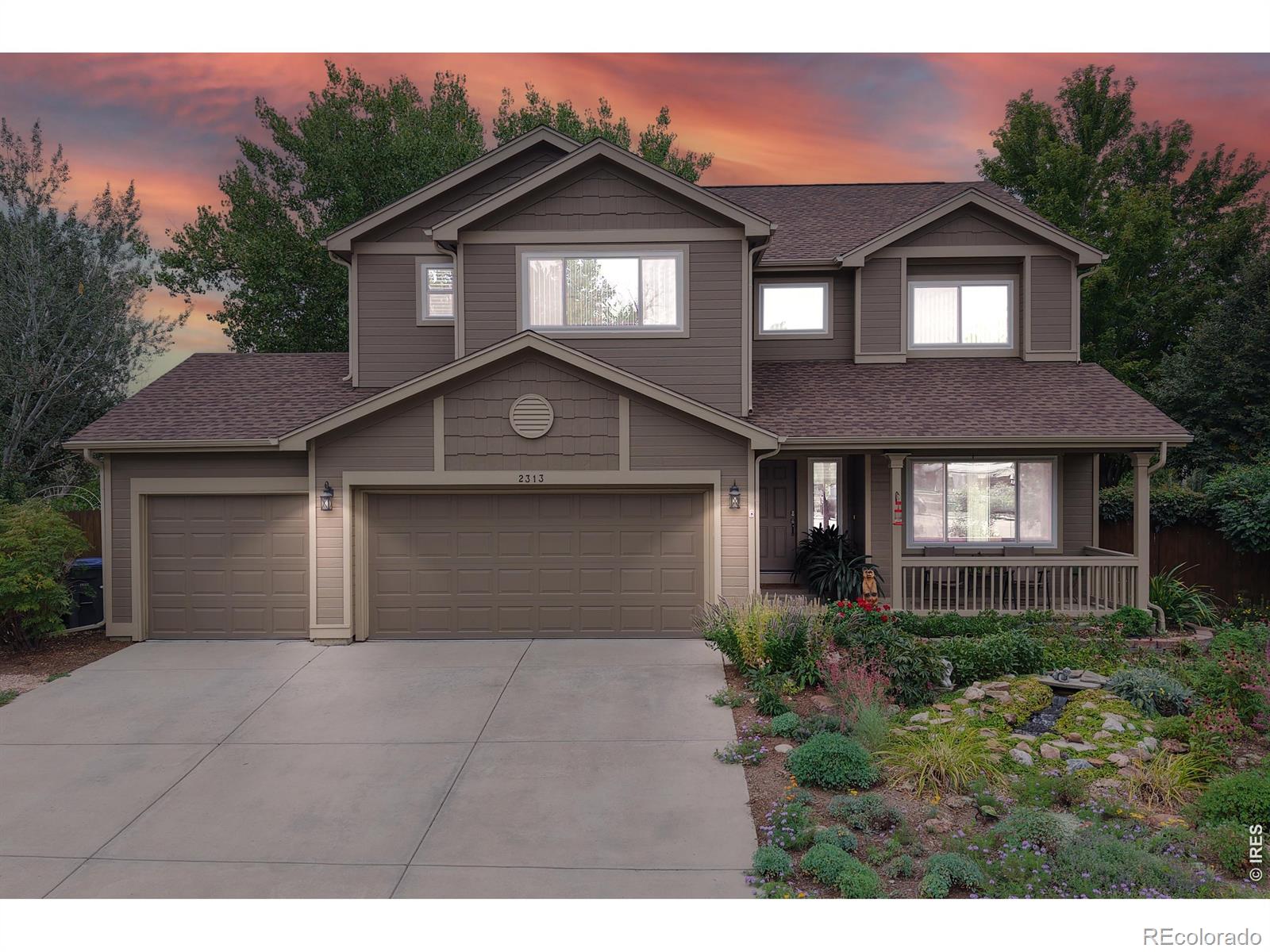 2313 Village Lane
