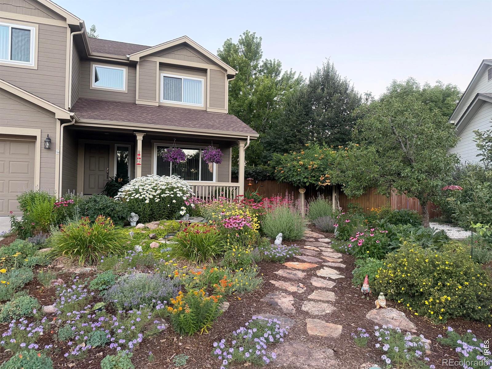 2313 Village Lane