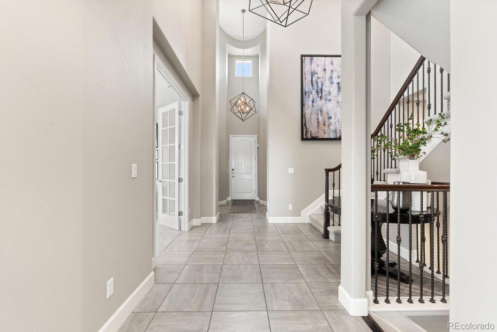 Photo of 237 Maplehurst Drive, Highlands Ranch, CO 80126 (MLS # 4311197)