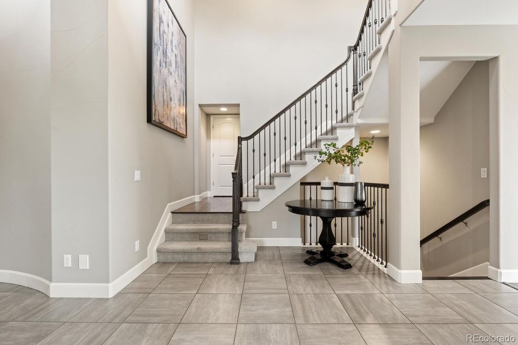 Photo of 237 Maplehurst Drive, Highlands Ranch, CO 80126 (MLS # 4311197)