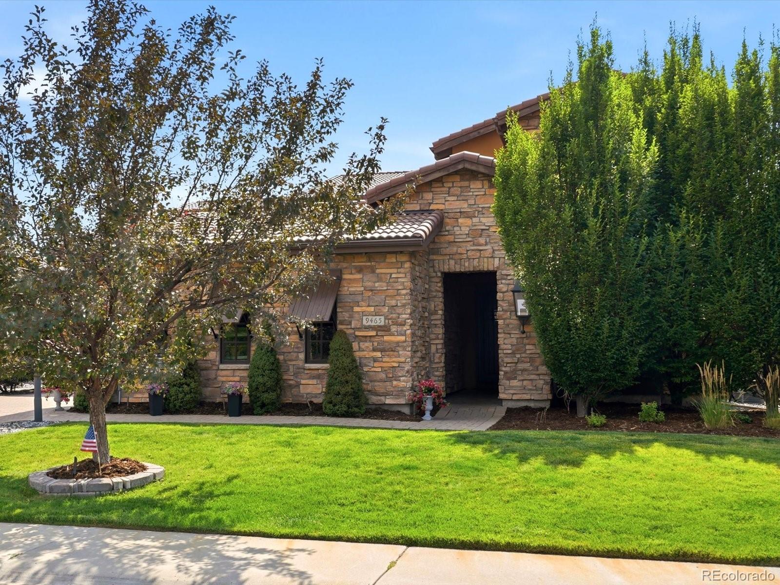 9465 Vista Hill Lane