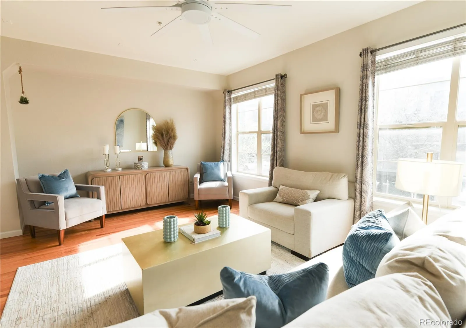 Lakewood, Colorado 80226, United States, 4 Bedrooms Bedrooms, ,4 BathroomsBathrooms,Residential,Active,117132