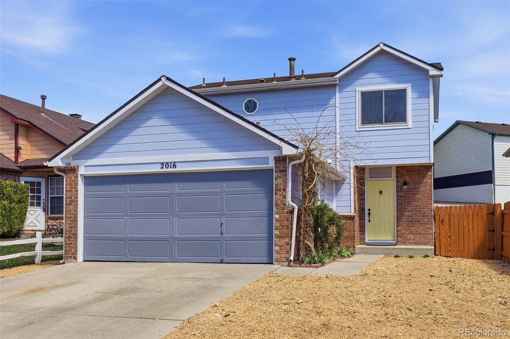 Photo of 2016 Mount Sneffels Street, Longmont, CO 80504 (MLS # 5188108)