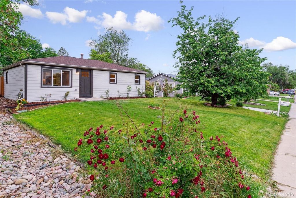 Photo of 1815 Ingalls Street, Lakewood, CO 80214 (MLS # 8133704)