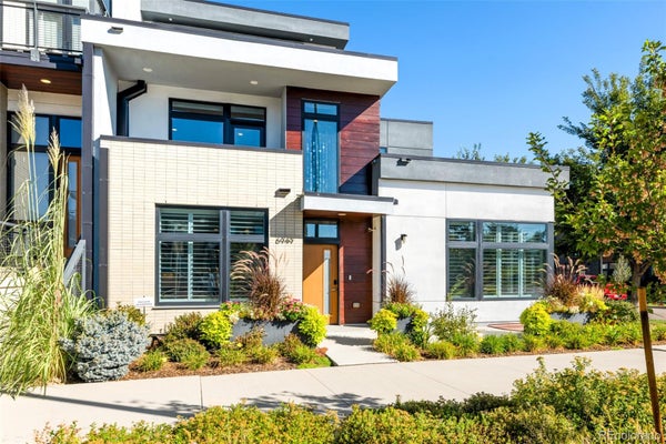6949 E LOWRY BLVD, DENVER, CO 80230 - Image c824d4b08bcceb940f0473b63fd6f04a/3236583333
