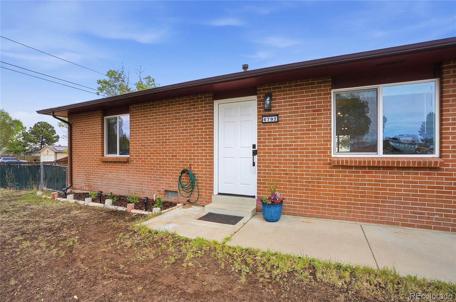 6792 Pontiac Street
