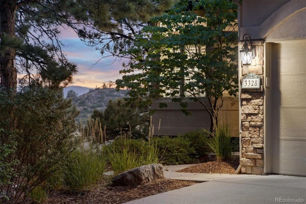 3328 DIABLO WAY, CASTLE ROCK, CO 80108 - Image c8476170edcee92e4e5708f27ff40310/2111423732