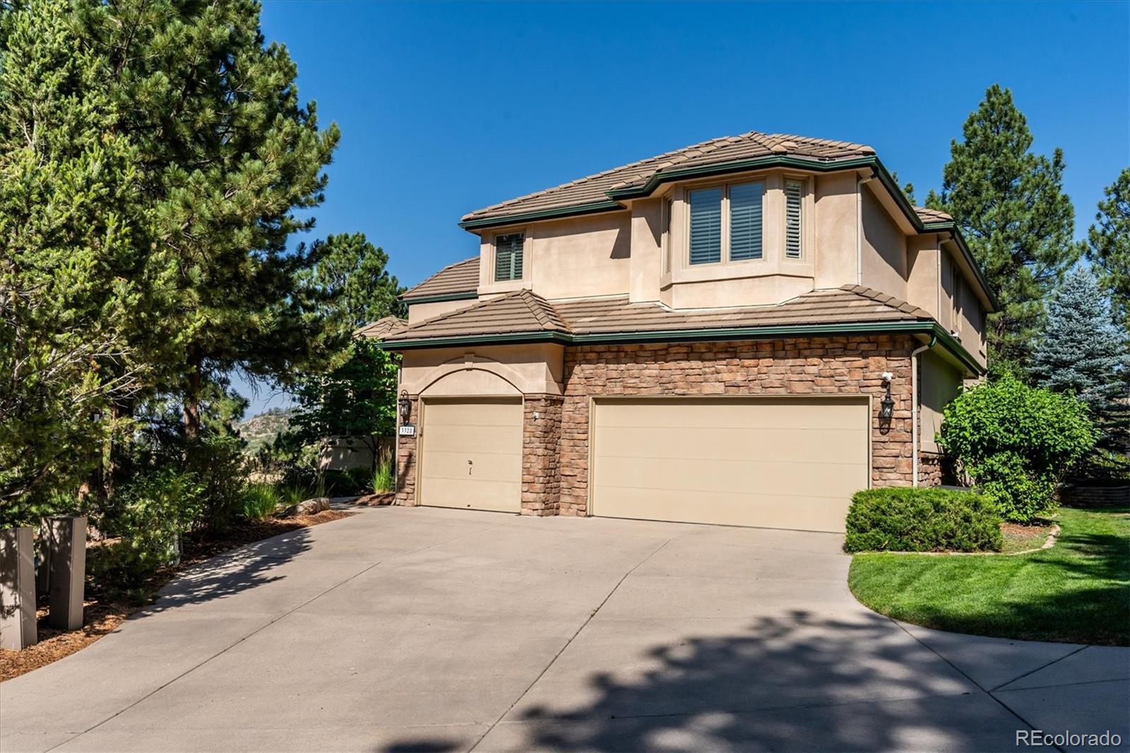 3328 Diablo Way