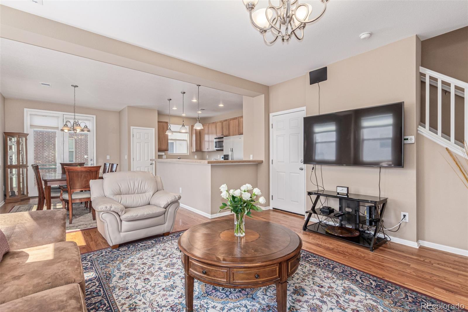 6471 S Potomac Street