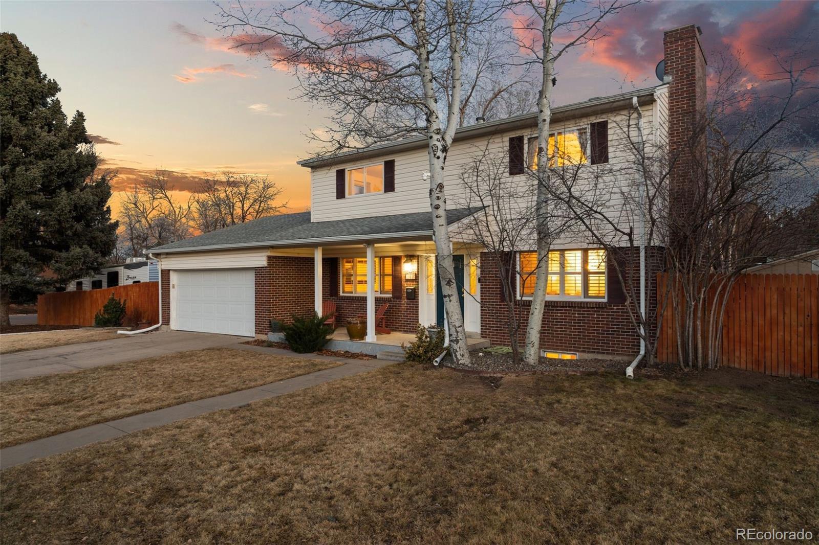 2906 S Xanthia Court