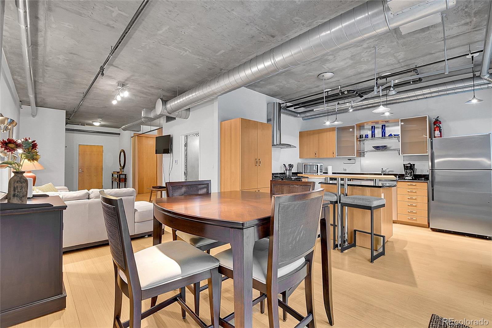 1401 Wewatta Street 202