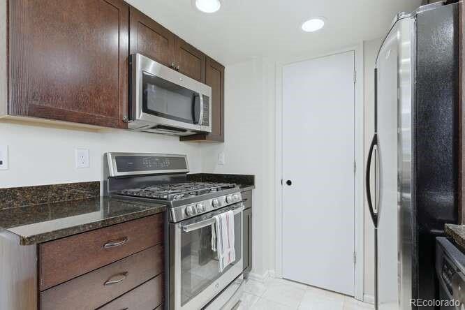 8653 Red Clover Court