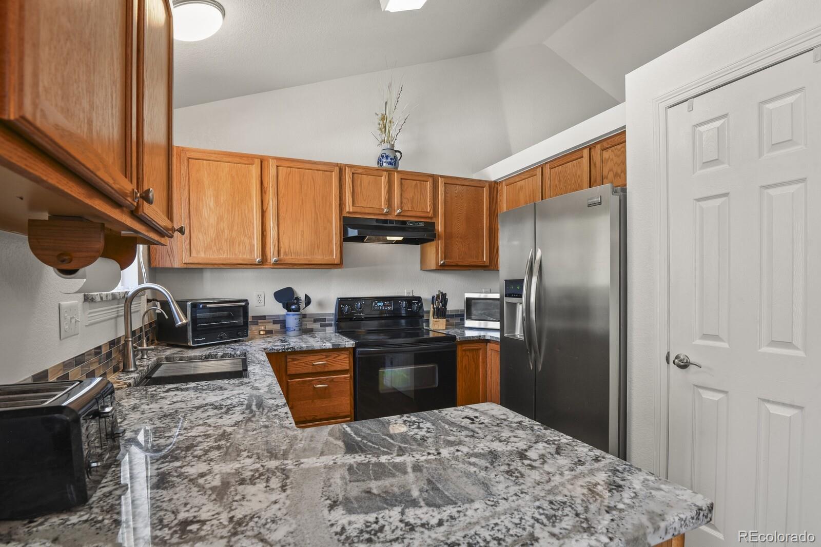 Photo 5 of 21 of 1249 E 96th Place house