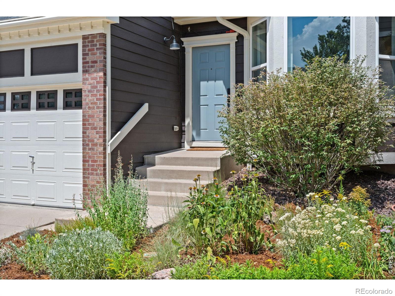 1181 Riddlewood Road