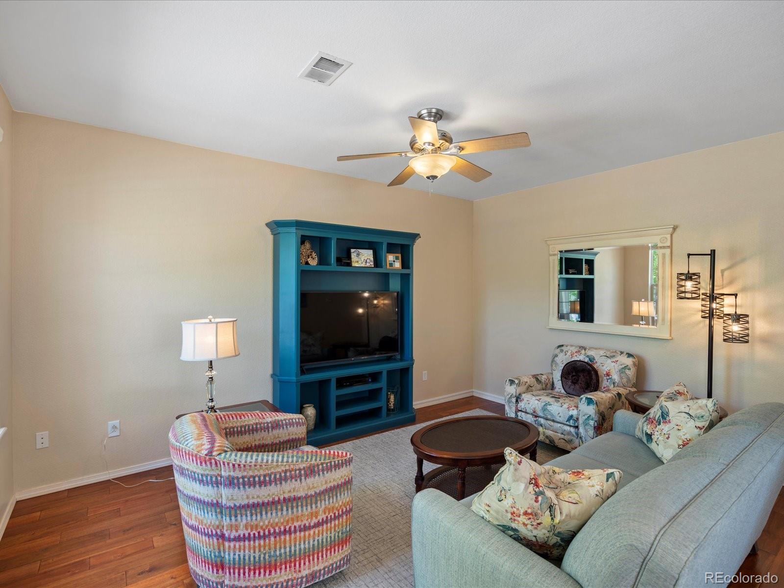 9338 W 107th Mews