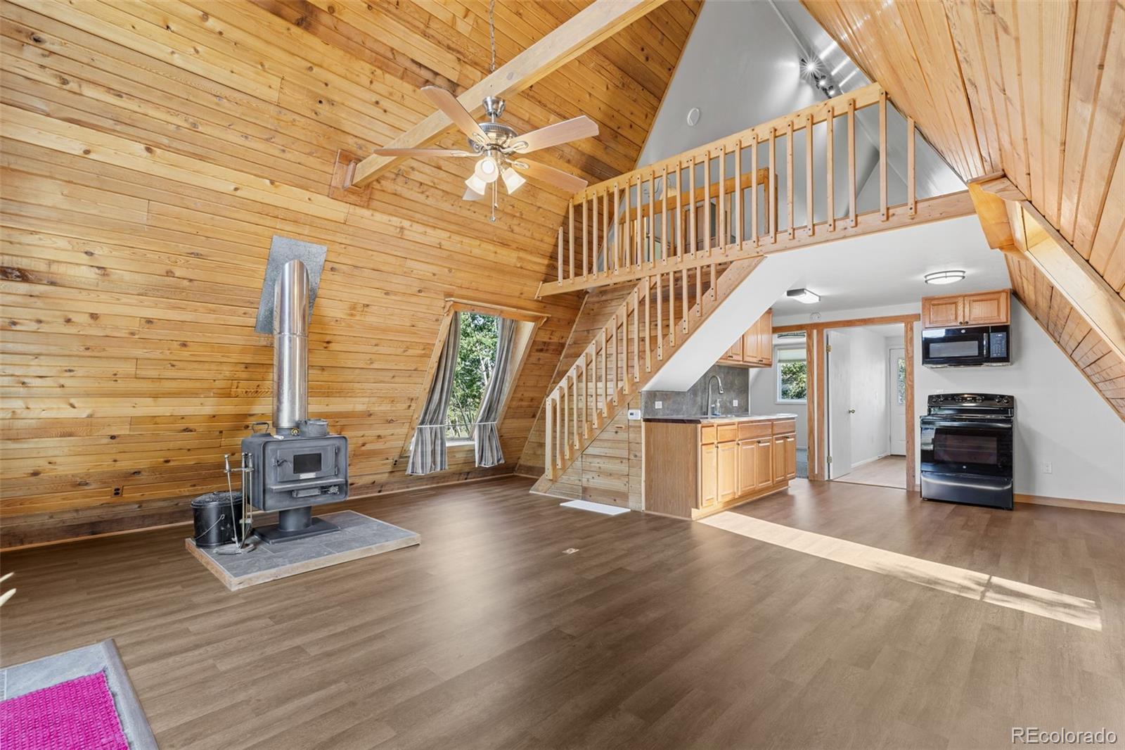 840 Palomino Road, Jefferson, CO, 80456 2 840 Palomino Road