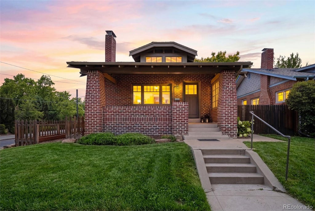 Photo of 601 Jackson Street, Denver, CO 80206 (MLS # 9258112)