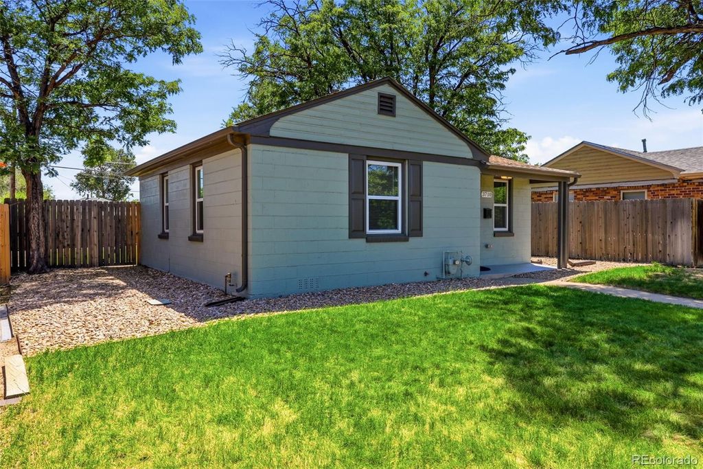 Photo of 3710 N Madison Street, Denver, CO 80205 (MLS # 9585643)