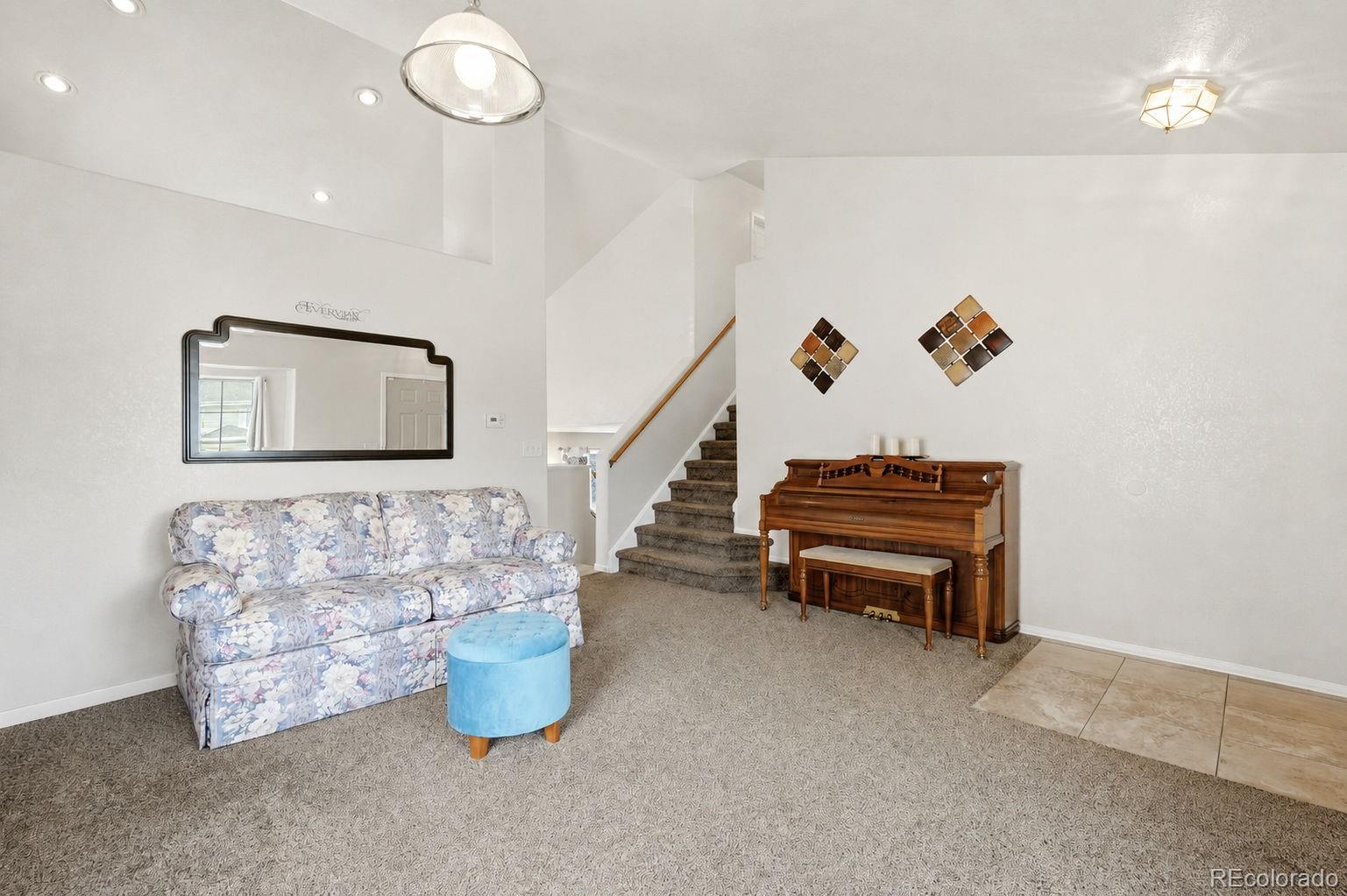 5086 Miriam Lane