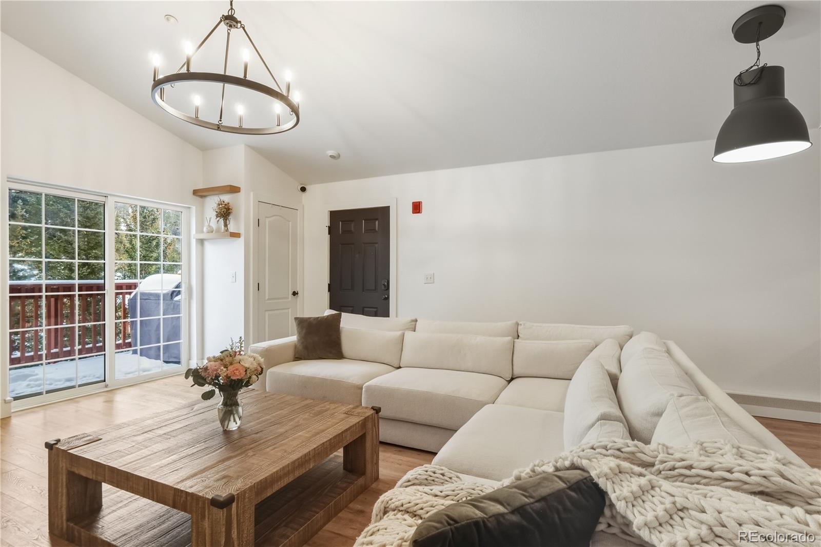 303 Pelican Circle 1906