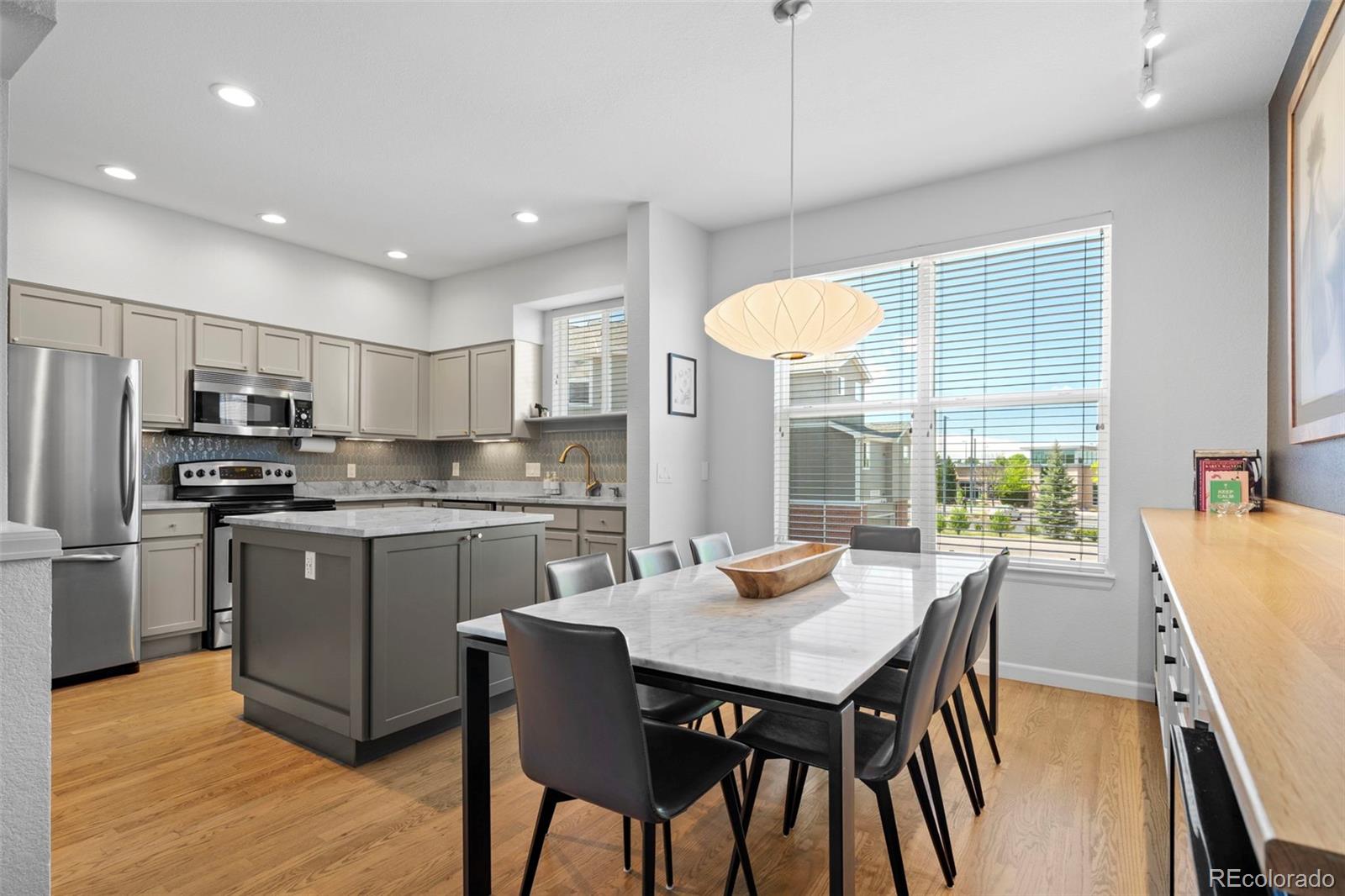 84 Spruce Street 707