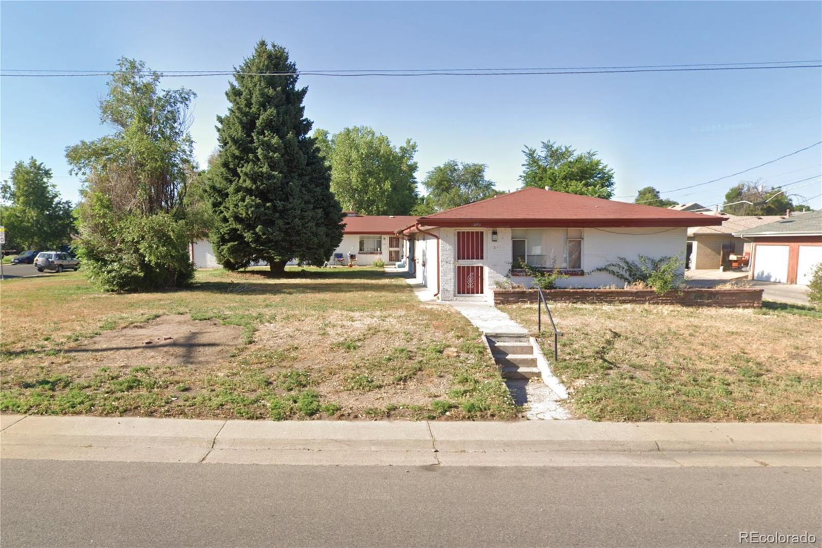 2875 N Harrison Street