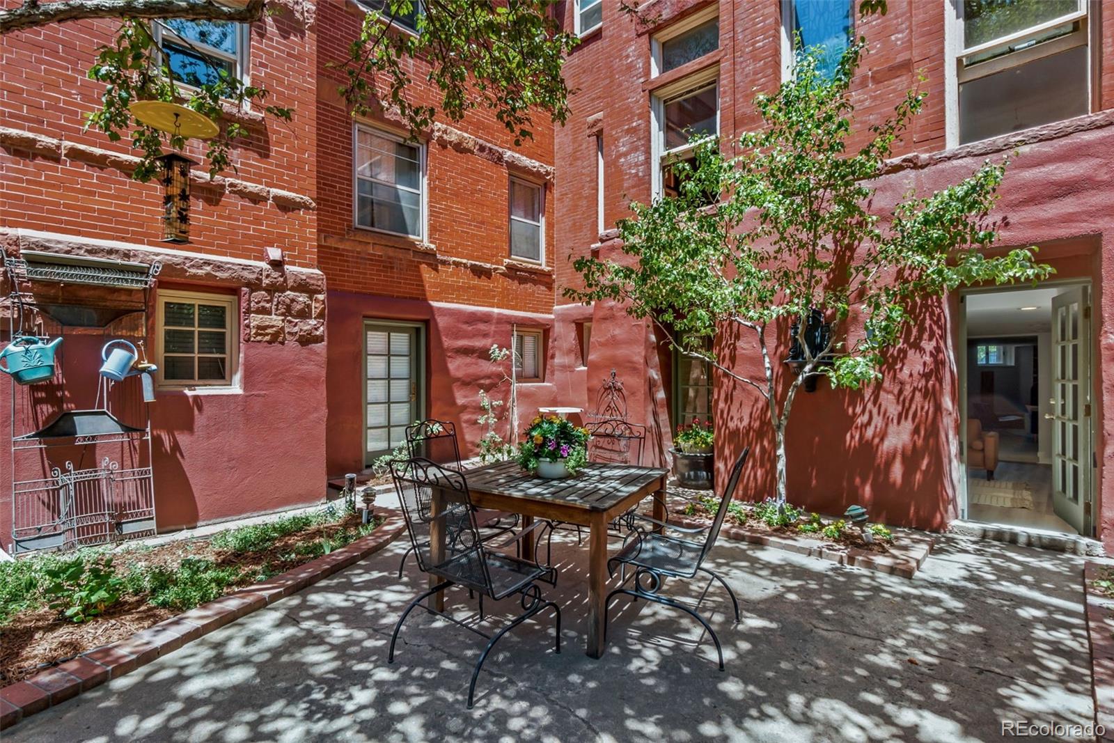 1165 N Pennsylvania Street G1