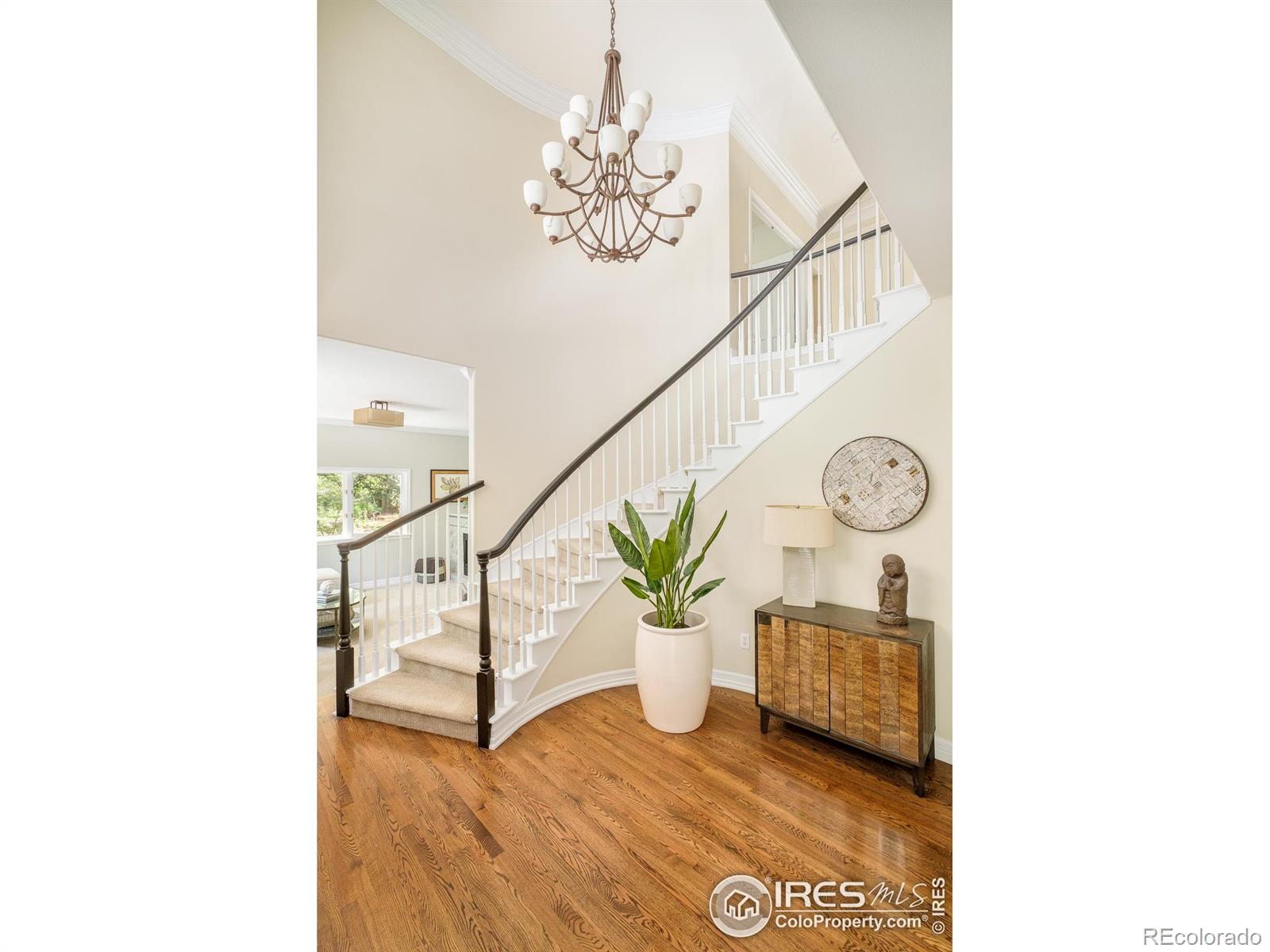 1323 Swallow Court