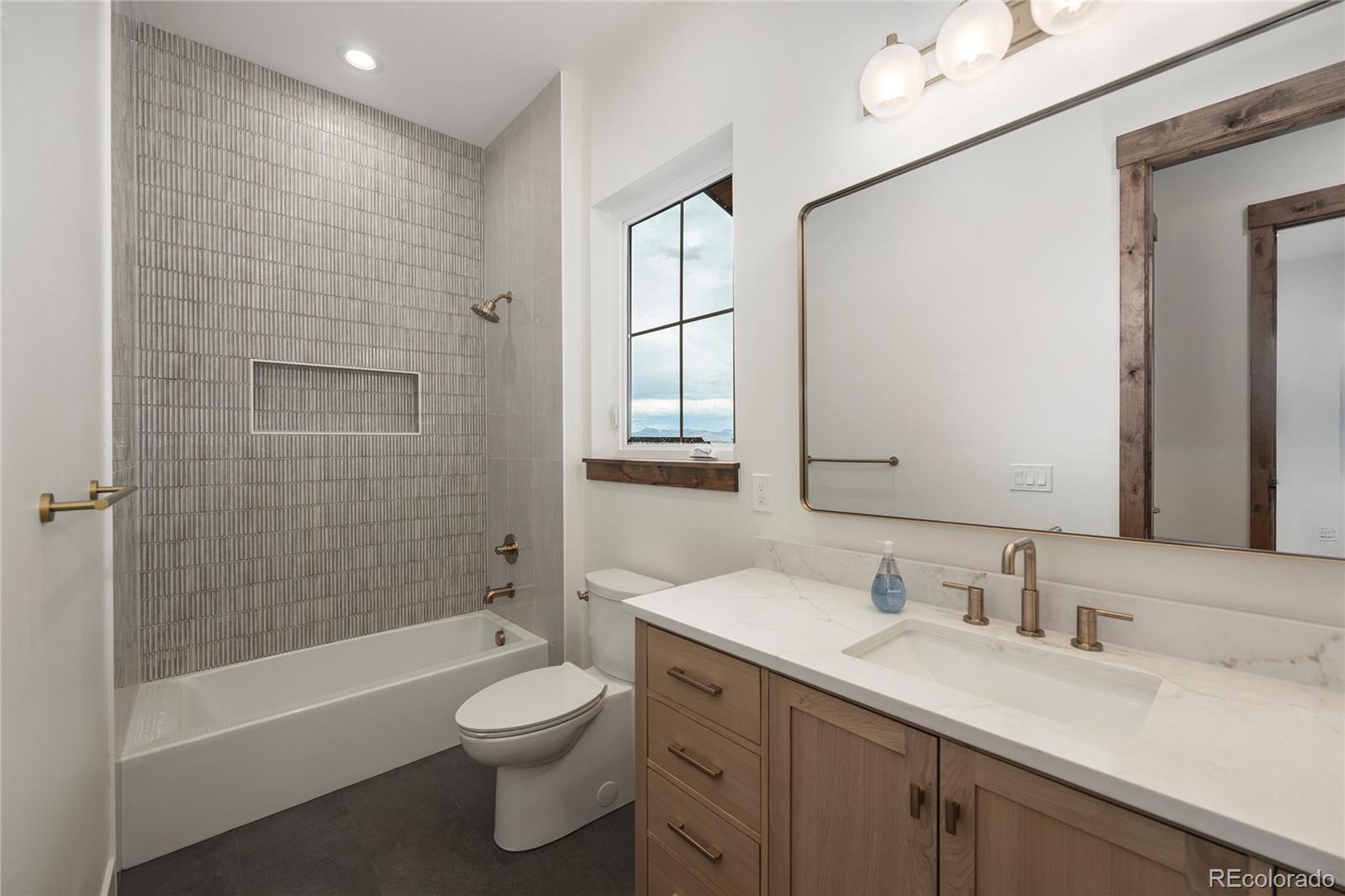 502 Upper Ranch View Road