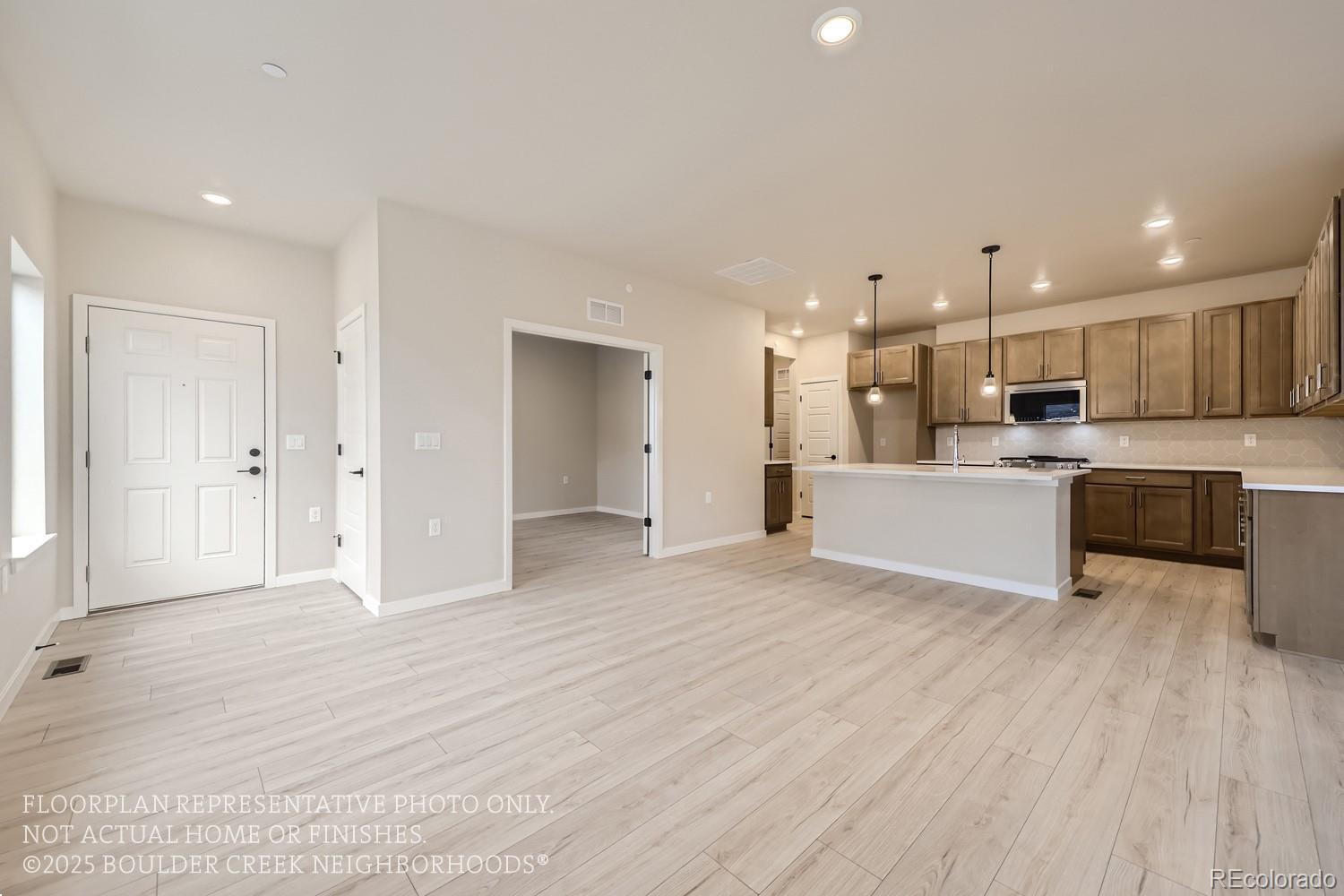 834 W 128th Place