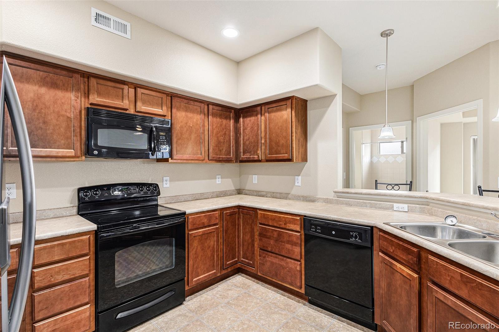 3770 Presidio Point 202