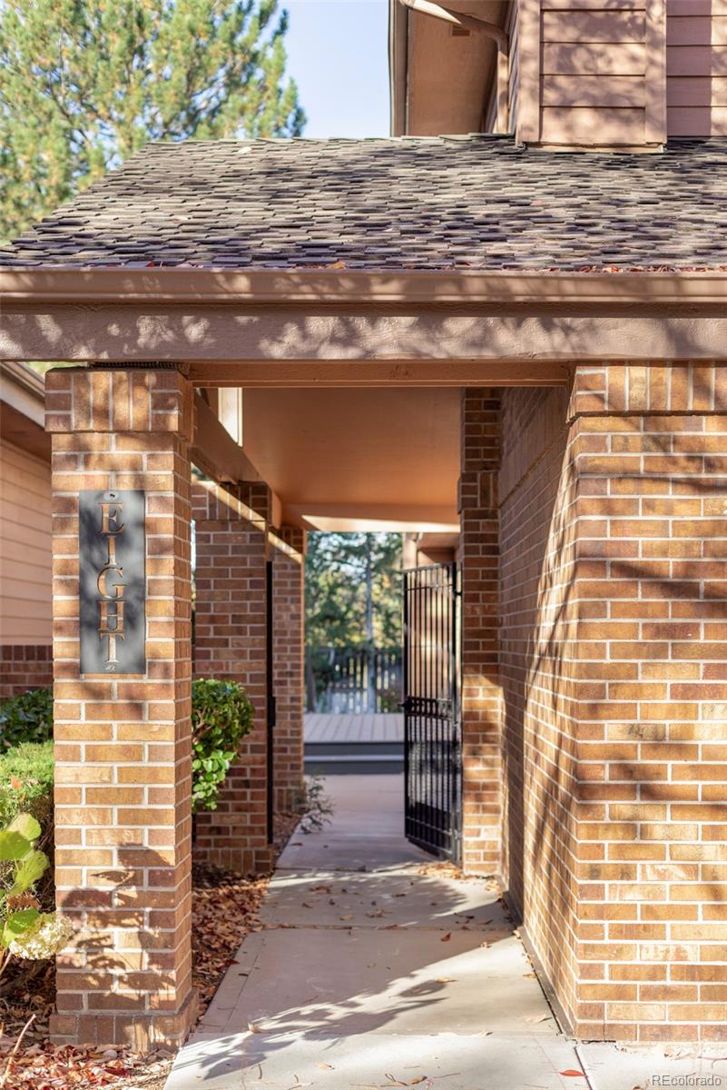 7500 E Dartmouth Avenue 8