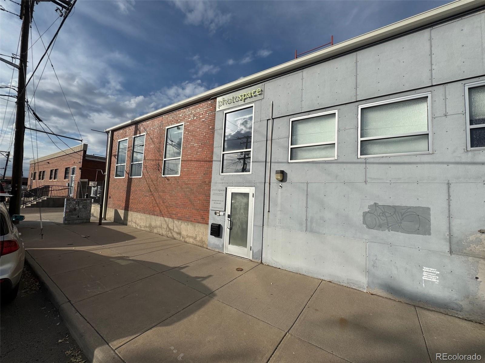 209 Kalamath Street 1