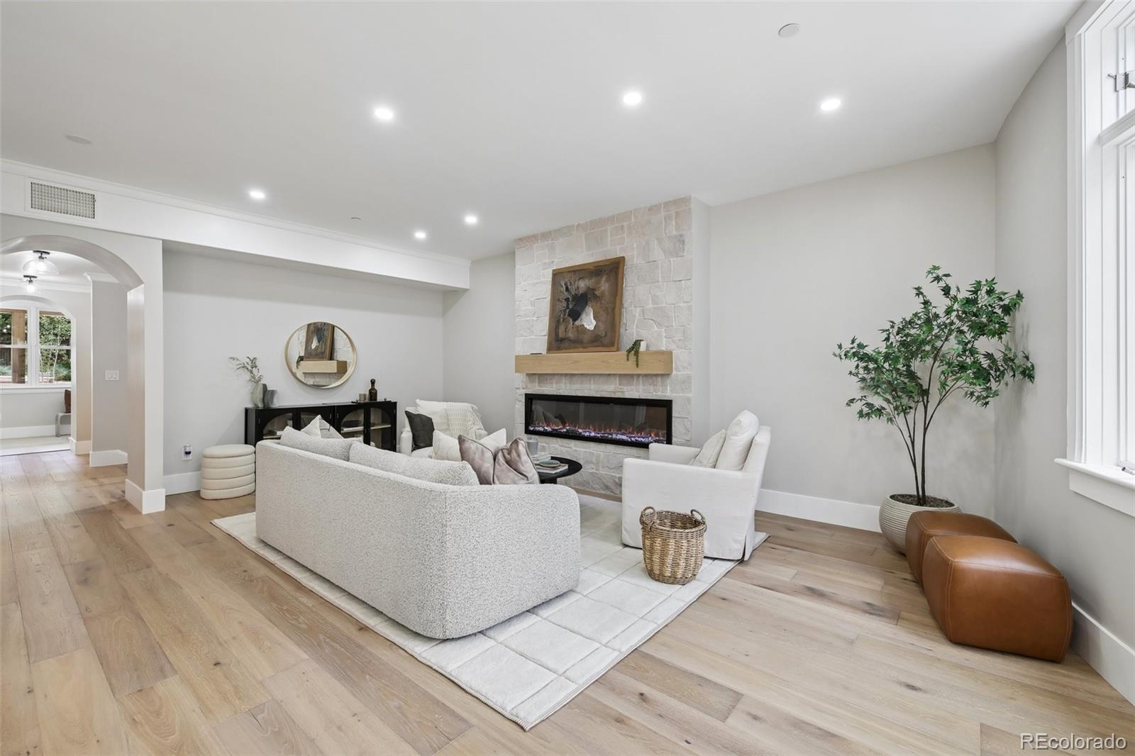 2237 4th Street