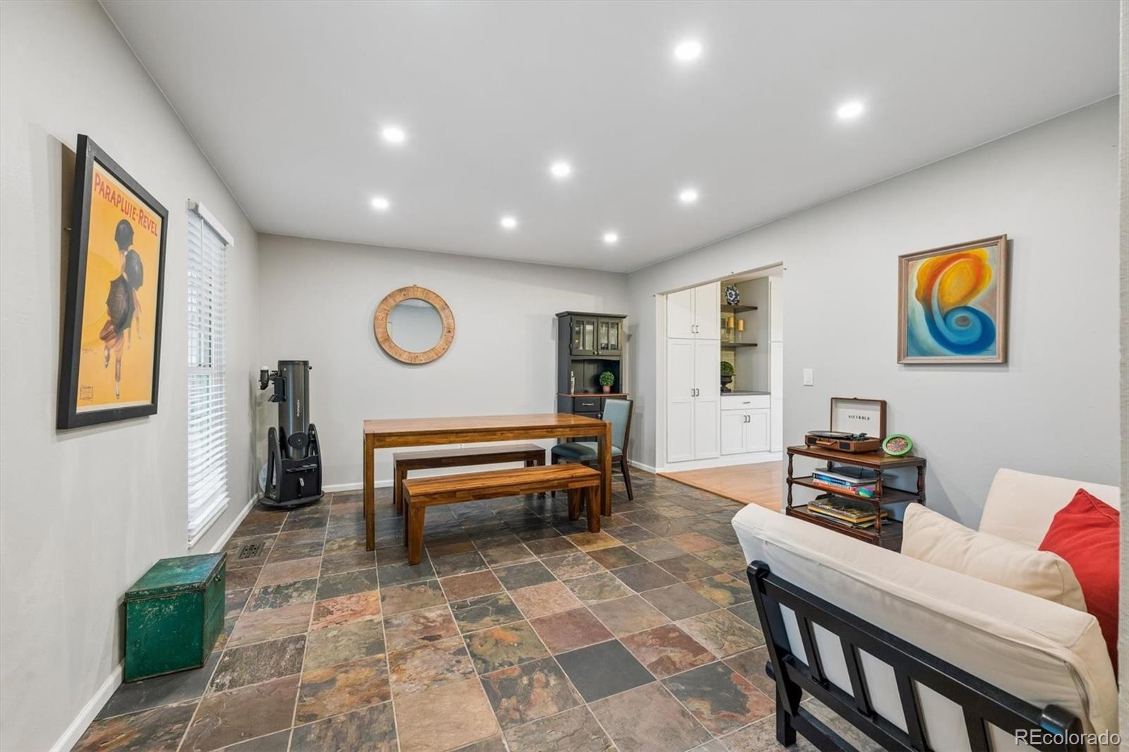 210 Crawford Circle