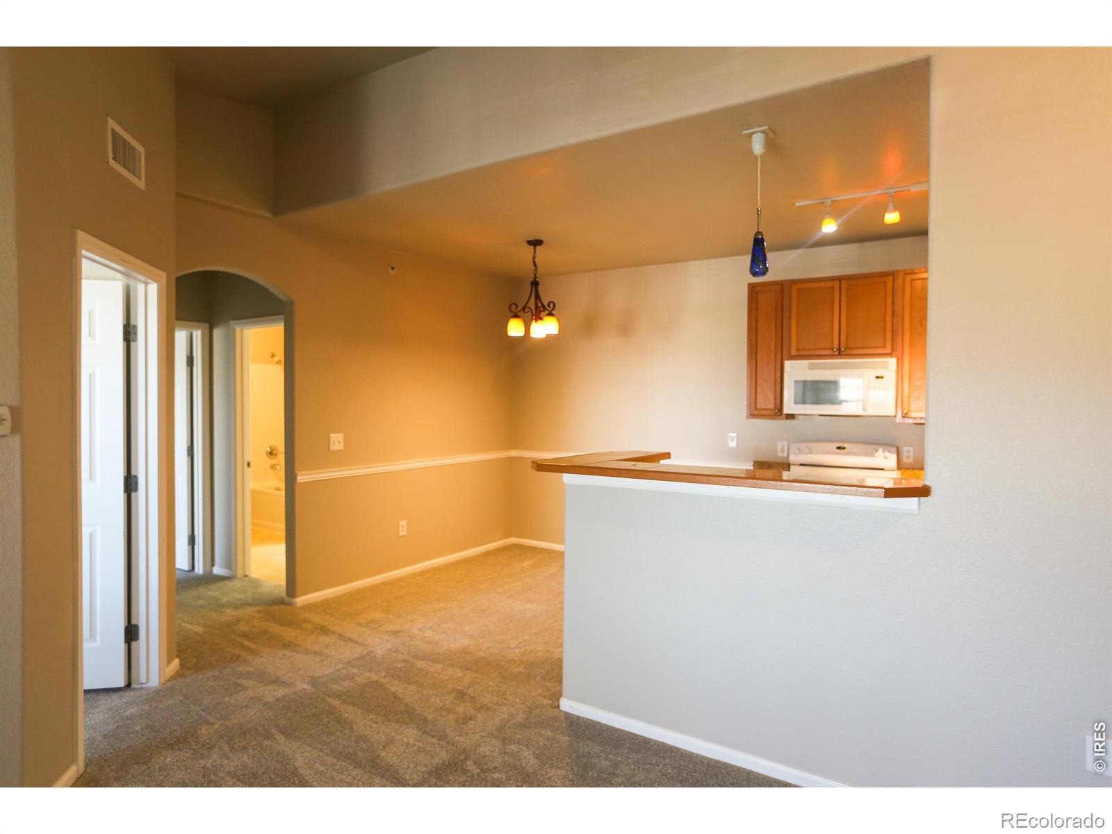 2800 Blue Sky Circle 2-305