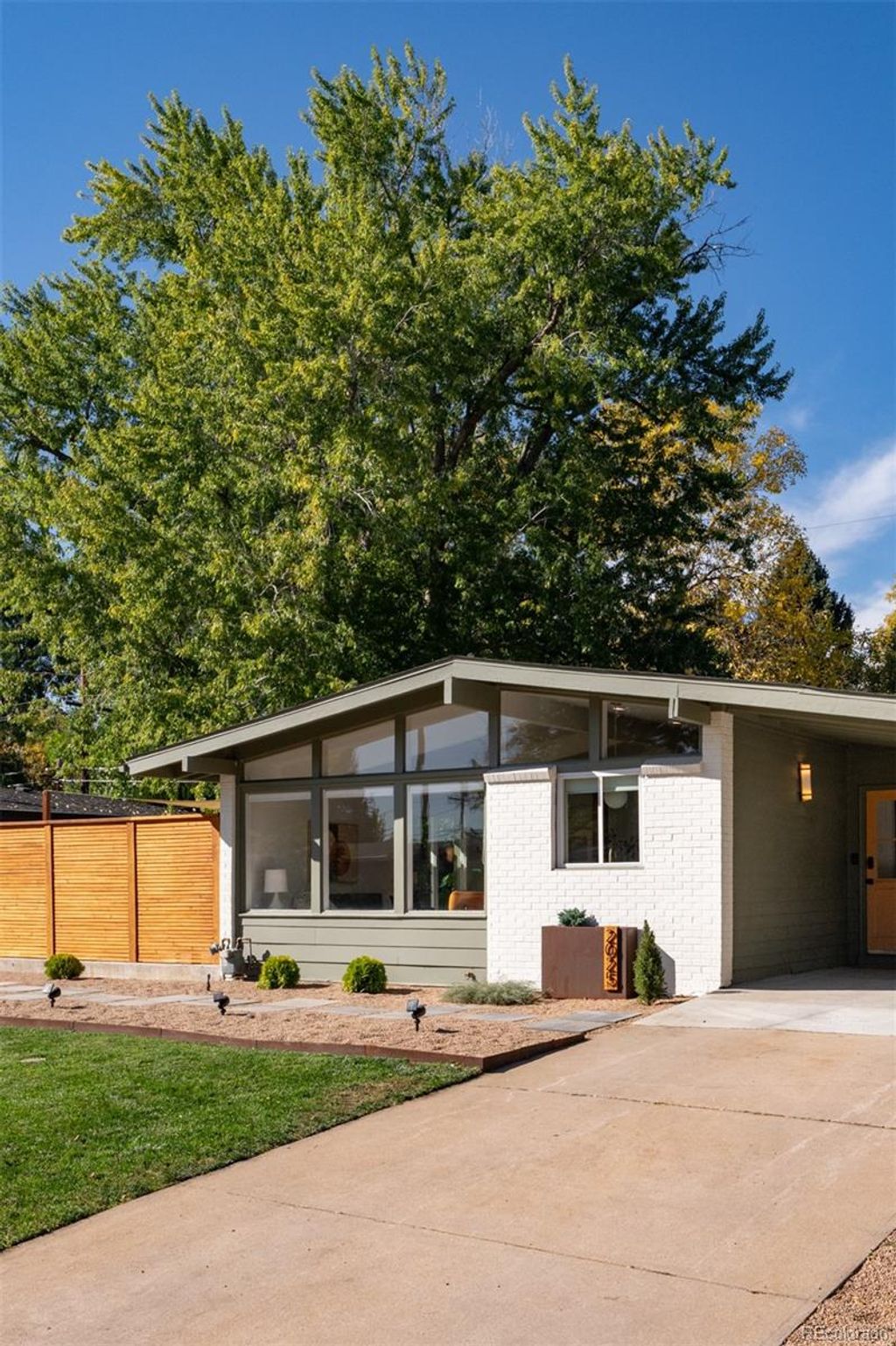 Photo of 2025 S Utica Street, Denver, CO 80219 (MLS # 1527313)