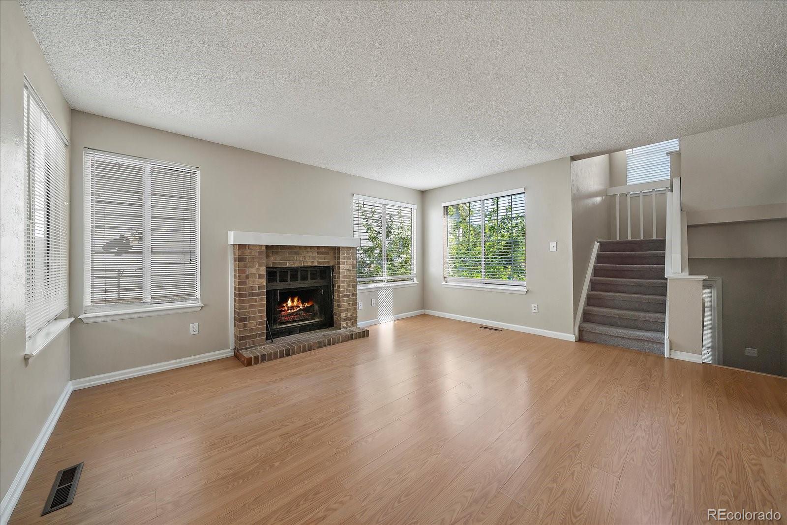 Photo 4 of 25 of 4003 S Rifle Court townhome
