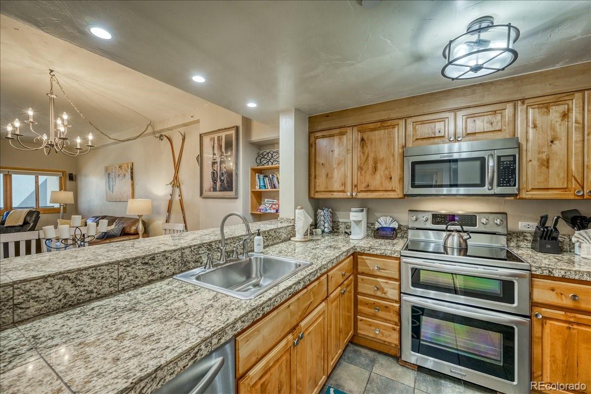 645 S Park Avenue 303