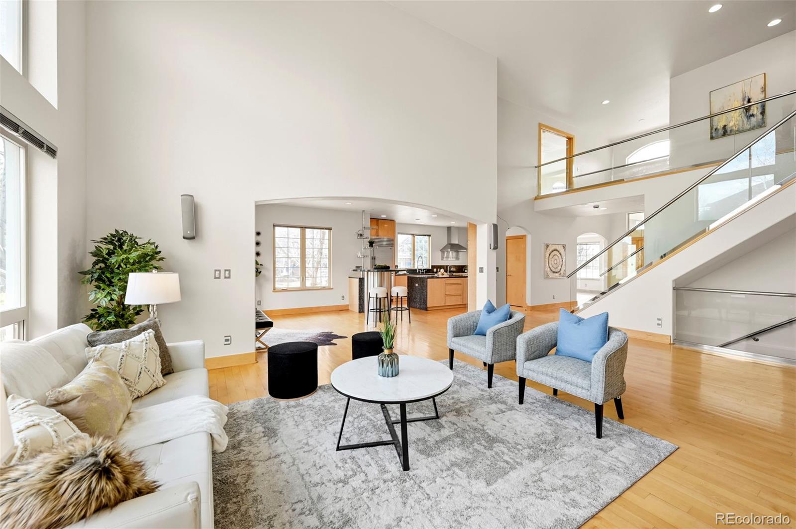 1942 Kentmere Drive