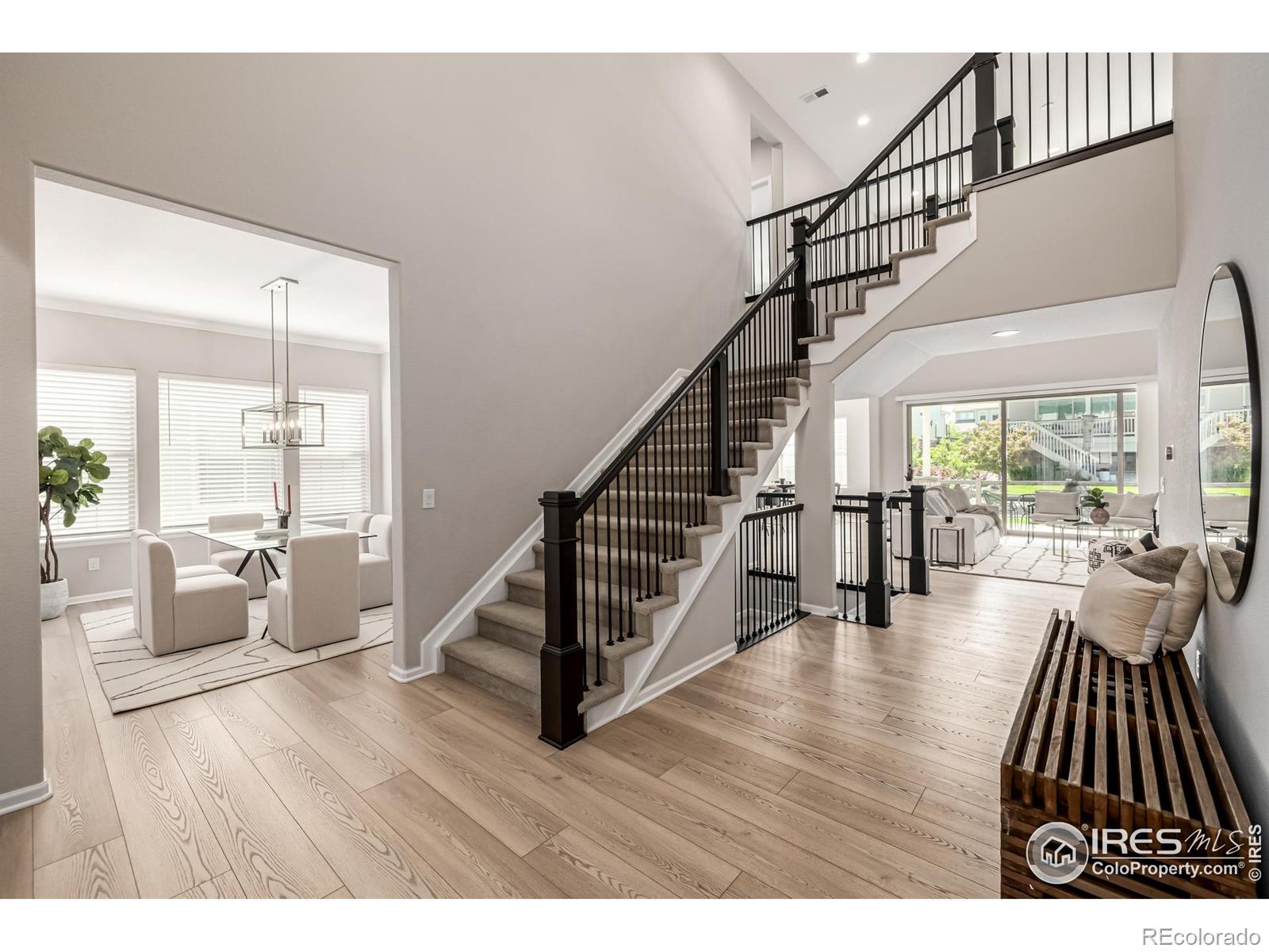 1389 Lyons Lane