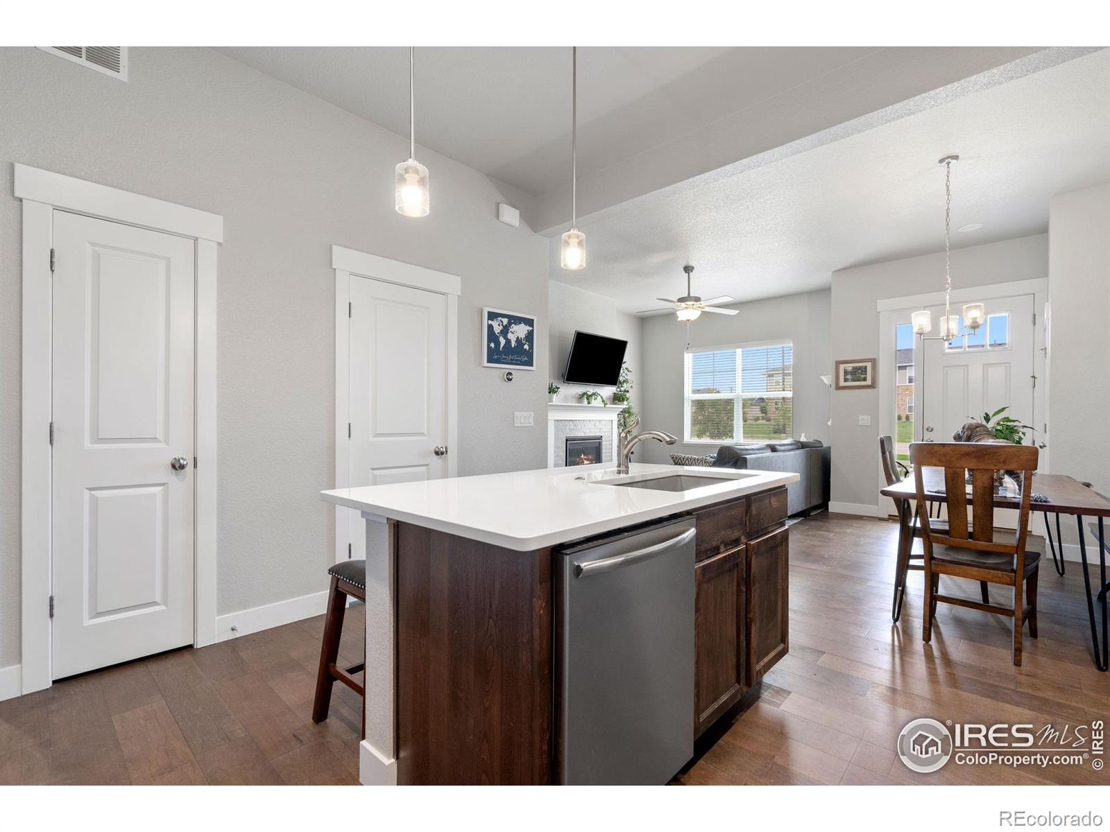 5111 Longshaw Court 5