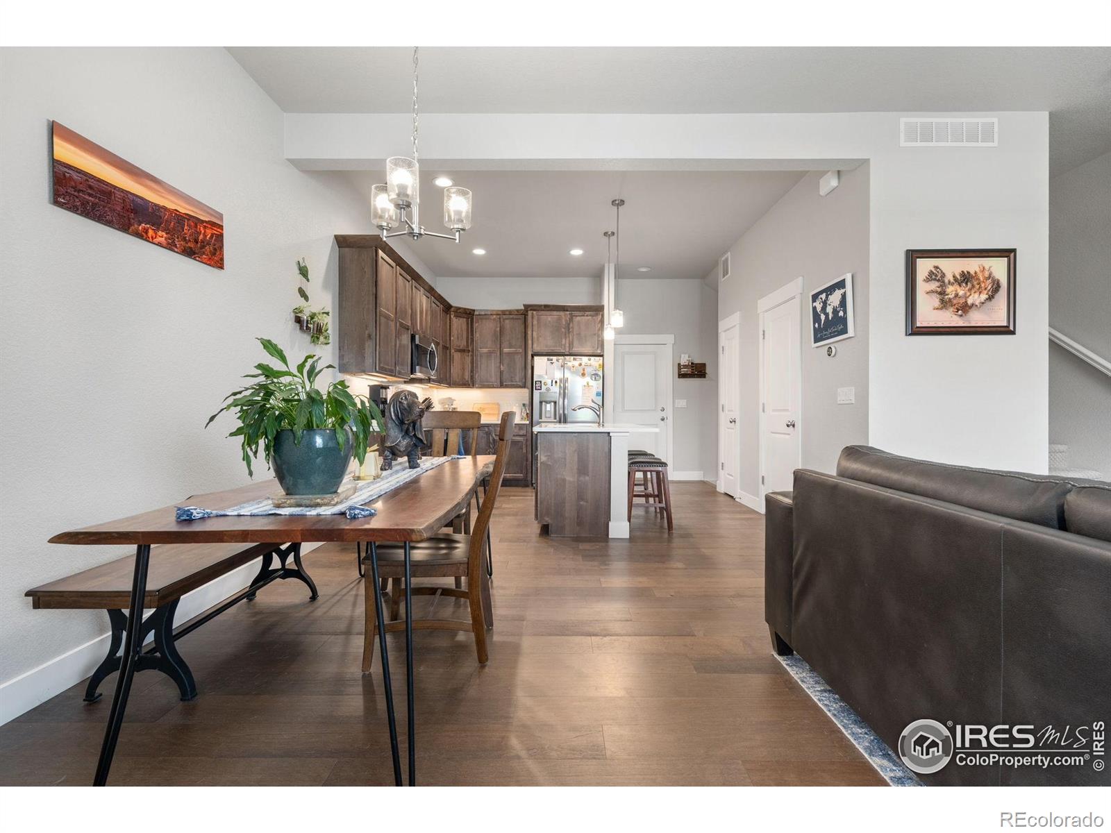 5111 Longshaw Court 5