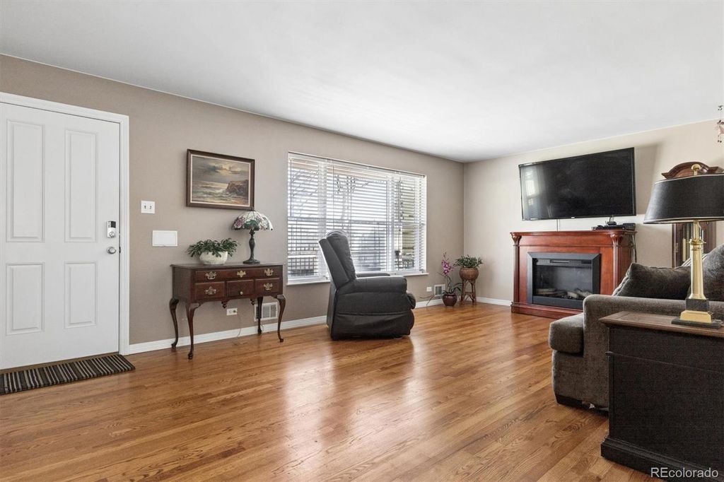 Photo of 575 Estes Street, Lakewood, CO 80226 (MLS # 8892041)