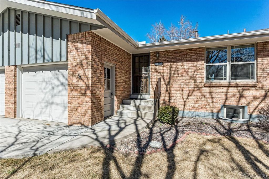 Photo of 6505 W 34th Avenue, Wheat Ridge, CO 80033 (MLS # 6515610)